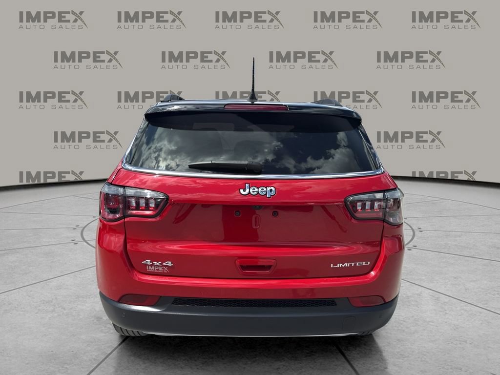 Used 2023 Jeep Compass Limited w/ Elite Group AWD/4WD image 4