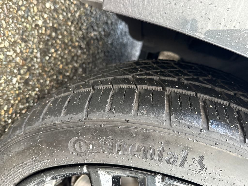 Used 2020 BMW M240i xDrive Convertible w/ Premium Package image 27