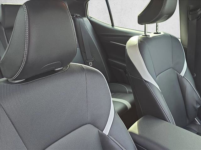 Used 2025 Toyota Camry SE image 23