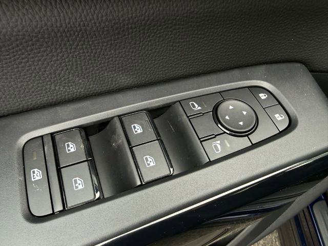 New 2026 Nissan Pathfinder SV image 20