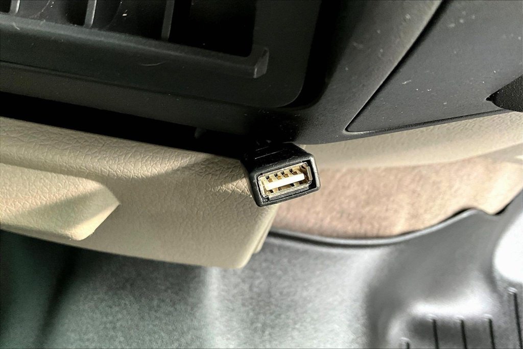 Used 2010 Ford F350 XL AWD/4WD image 13