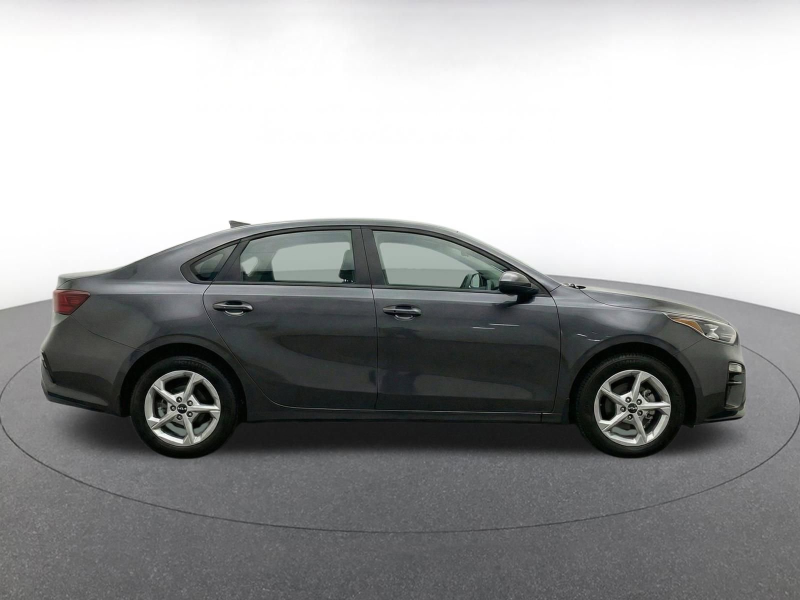 Used 2025 Kia K4 FWD image 10