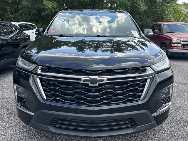 Used 2023 Chevrolet Traverse Premier w/ Redline Edition FWD image 2