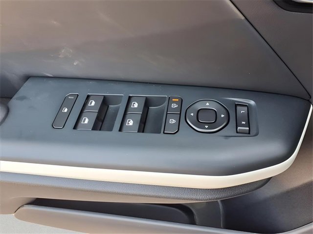 New 2025 Kia K4 GT-Line image 18