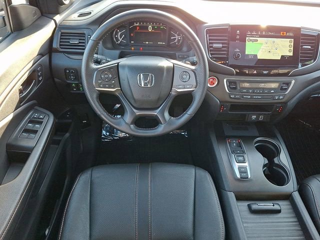 Used 2023 Honda Passport TrailSport image 11