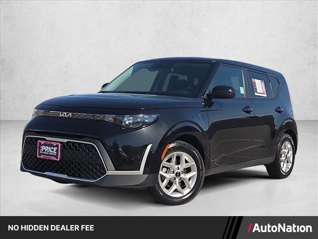 Used 2024 Kia Soul LX w/ Option Group 015 FWD video 1