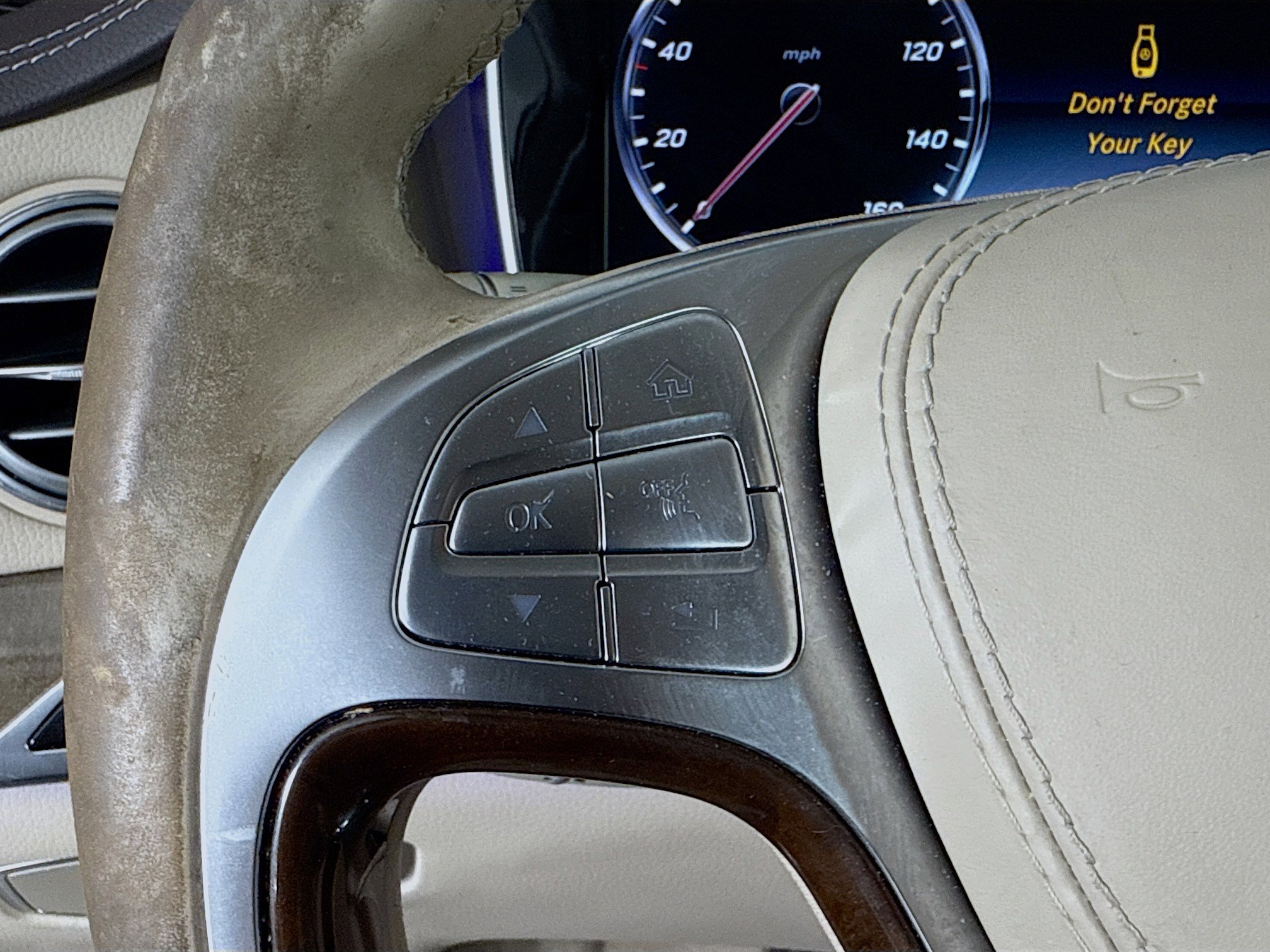 Used 2017 Mercedes-Benz S 550 Sedan image 14