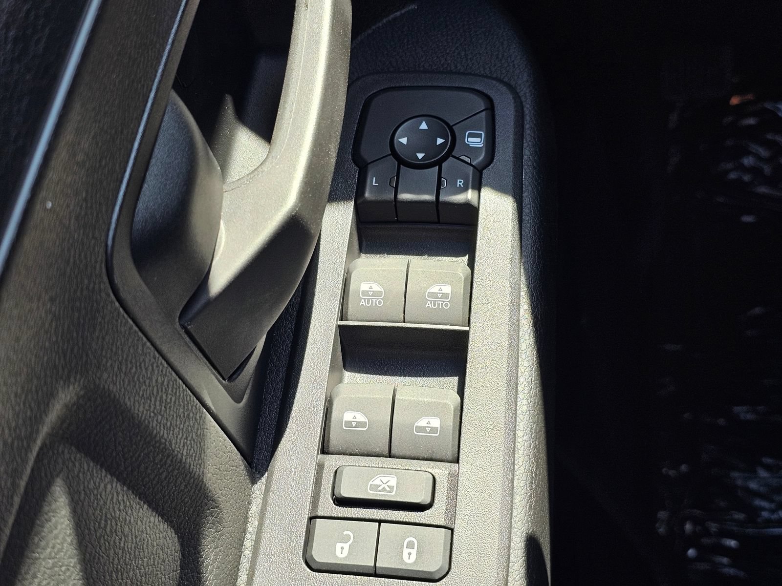 New 2026 RAM 2500 Tradesman AWD/4WD image 18
