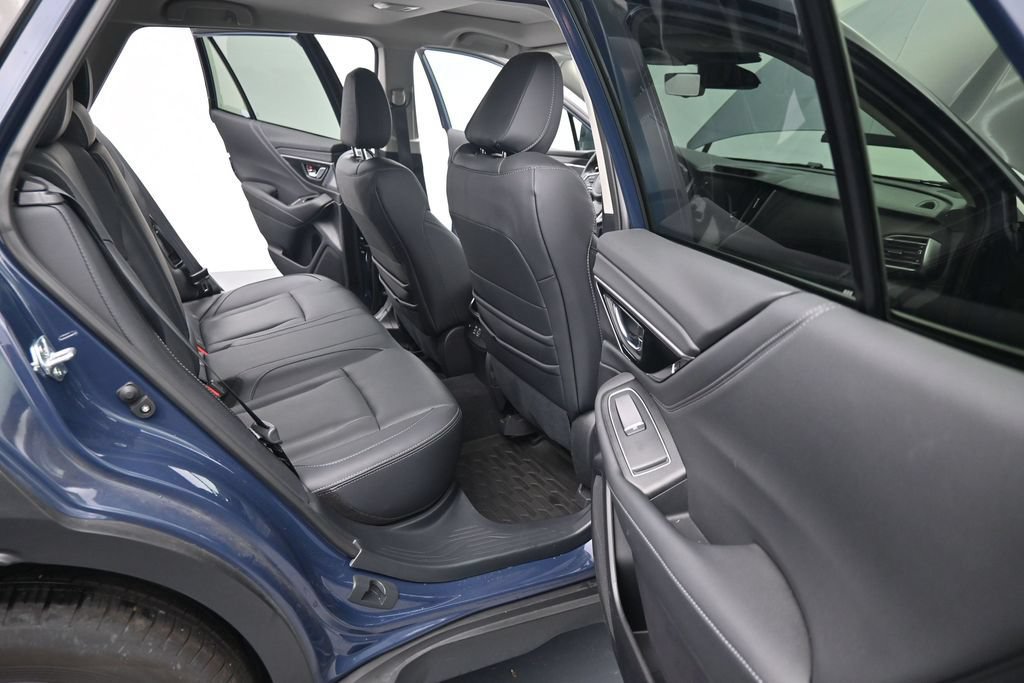 Used 2024 Subaru Outback Touring XT AWD/4WD image 24