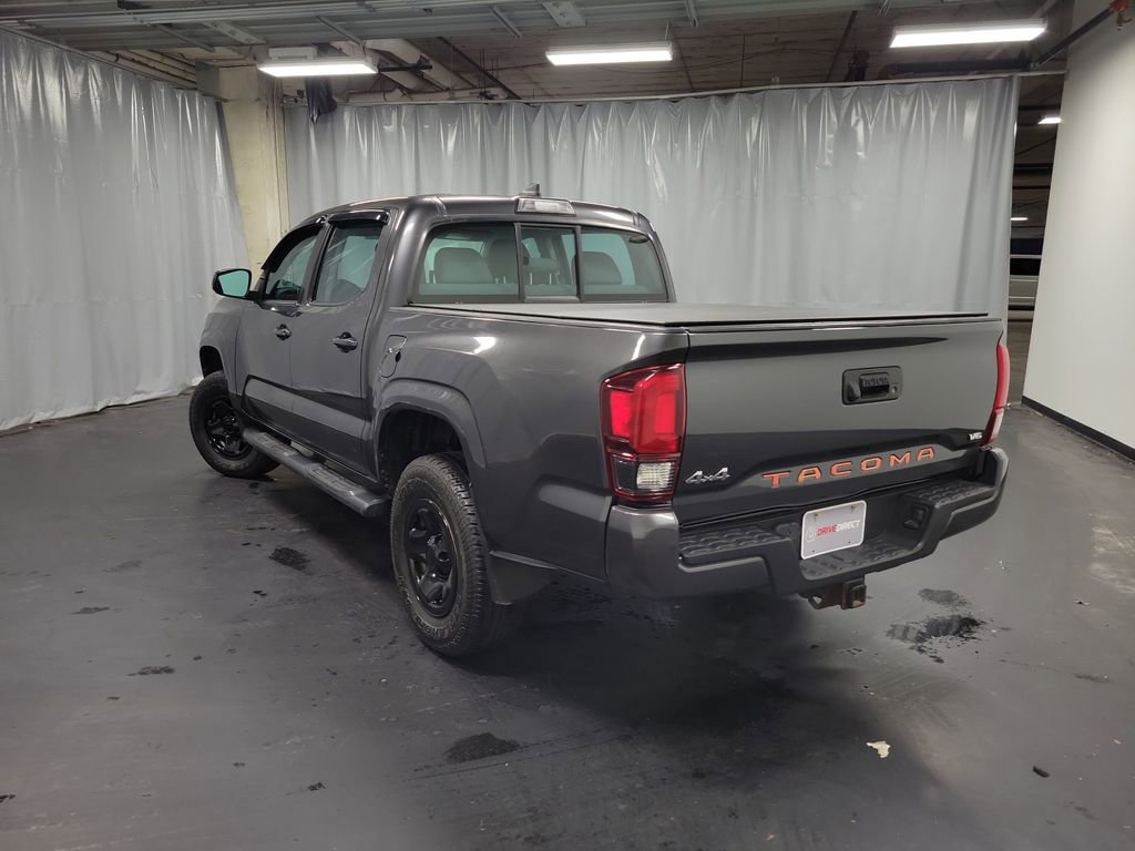 Used 2018 Toyota Tacoma SR image 6
