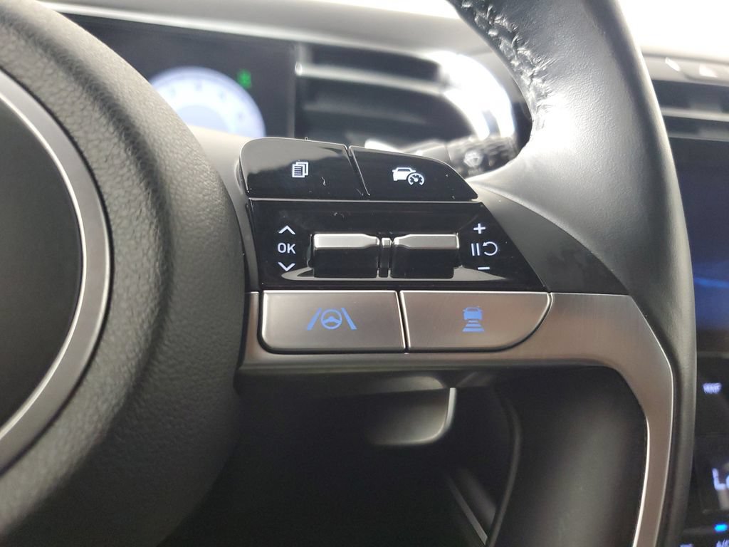 Used 2022 Hyundai Santa Cruz Limited AWD/4WD image 24