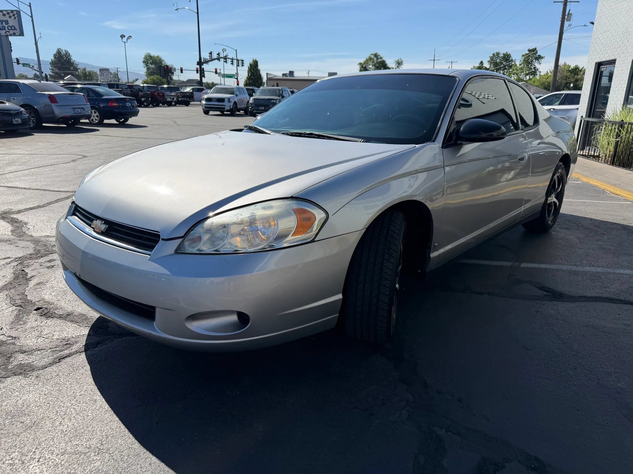 Used 2006 Chevrolet Monte Carlo LS FWD image 3
