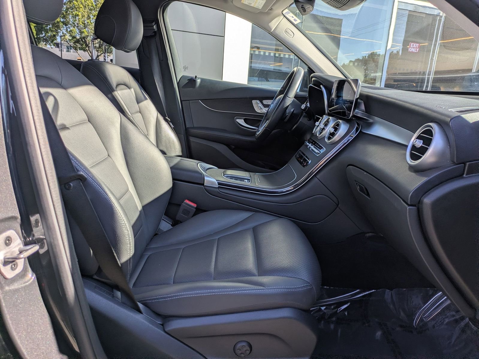 Used 2022 Mercedes-Benz GLC 300 GLC 300 image 19