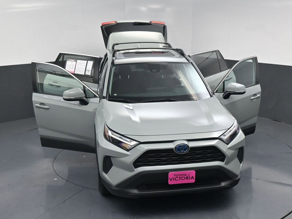 Used 2023 Toyota RAV4 XLE w/ Convenience Package image 25