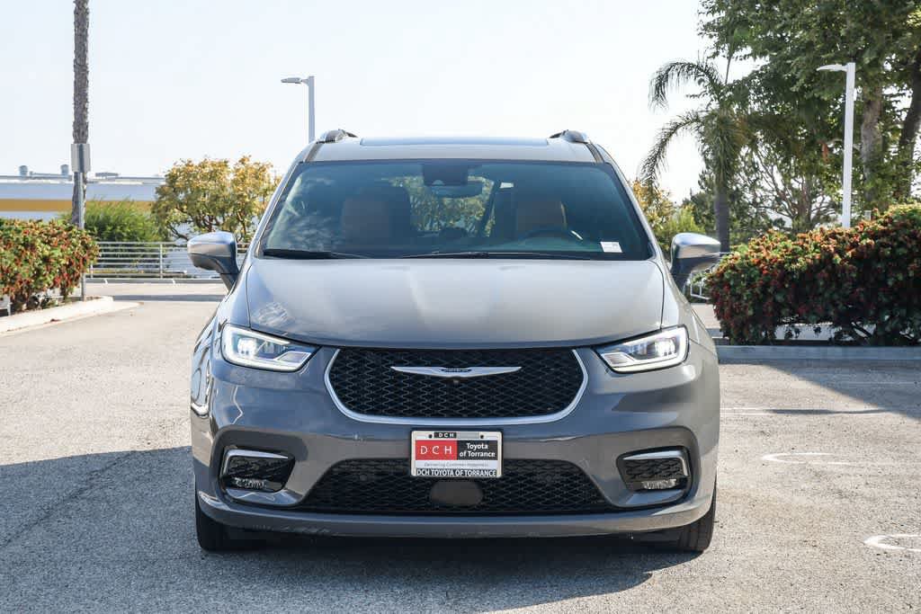Used 2022 Chrysler Pacifica Pinnacle FWD video 2