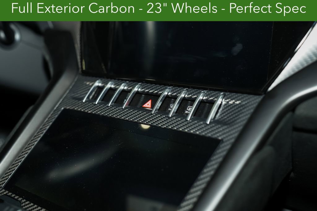 Used 2023 Lamborghini Urus Performante AWD/4WD image 76