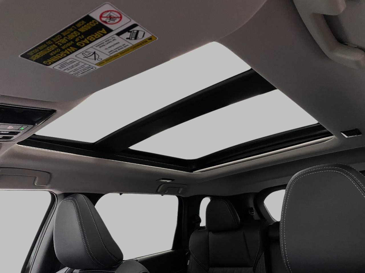 New 2026 Mitsubishi Outlander SEL image 32