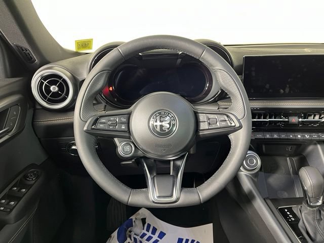 Used 2026 Alfa Romeo Tonale AWD/4WD image 20