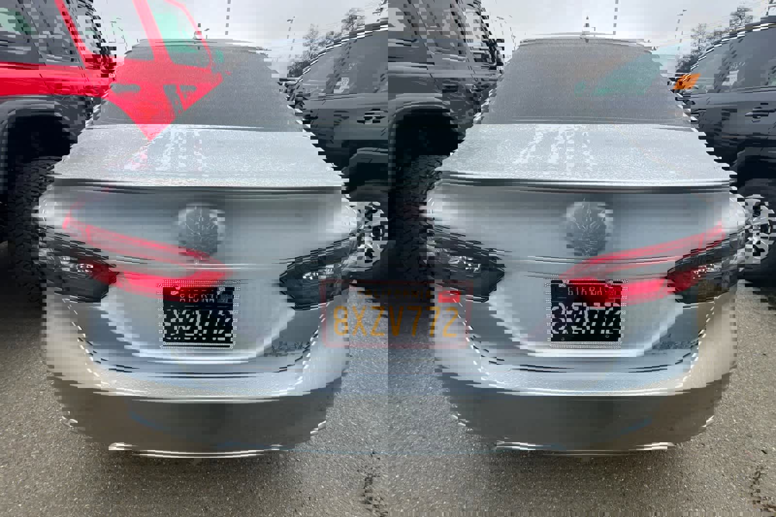 Used 2021 Toyota Camry SE image 5