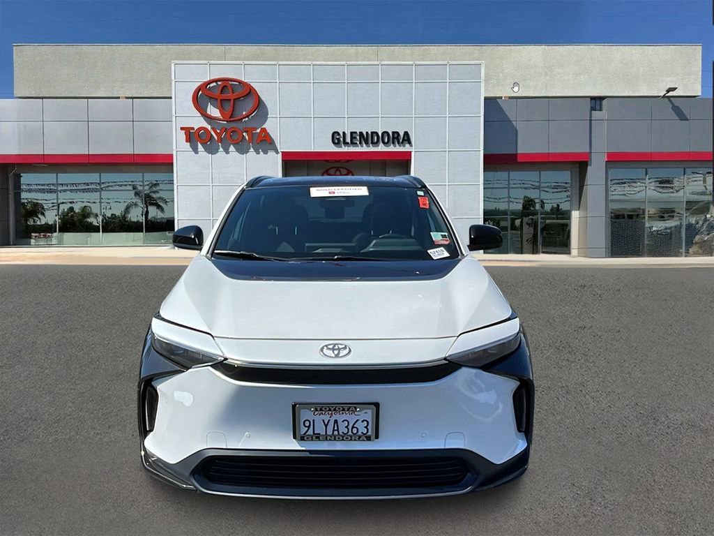 Certified 2022 Toyota Venza LE AWD/4WD image 8