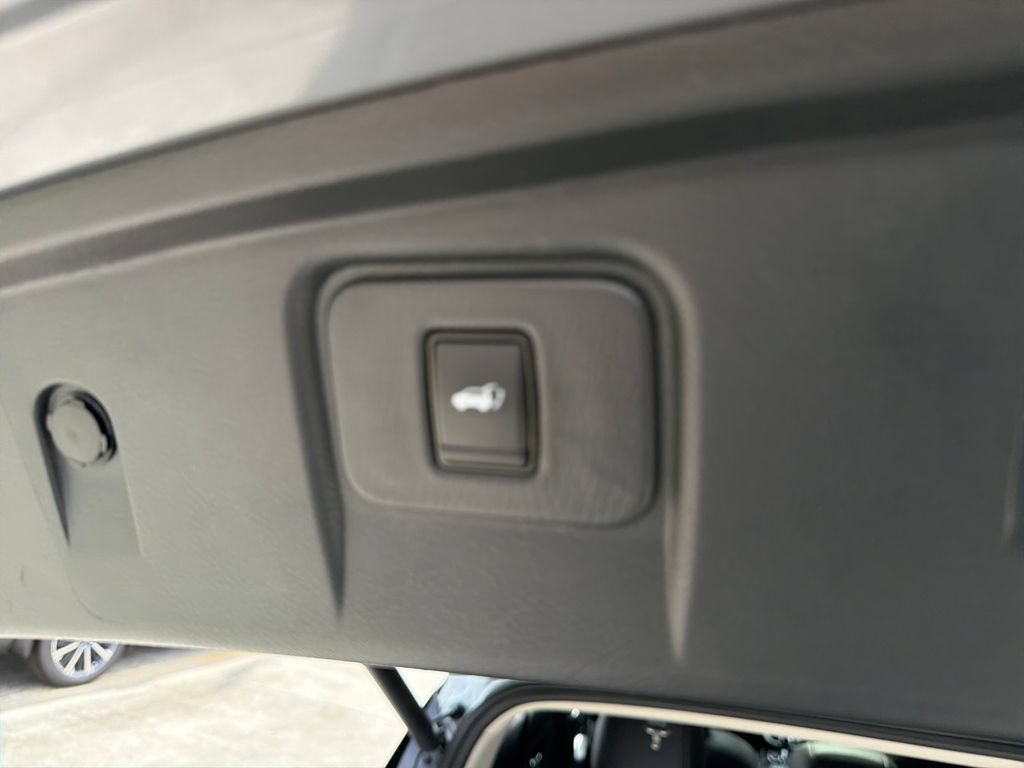 Certified 2024 Nissan Murano SL FWD image 36
