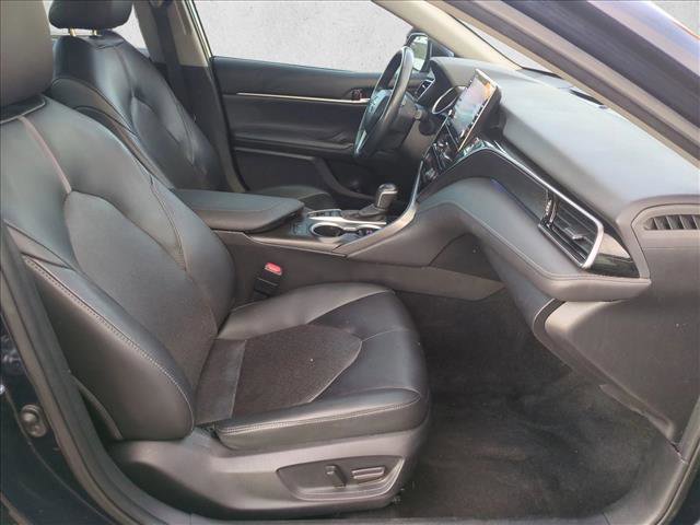 Used 2022 Toyota Camry XLE image 21