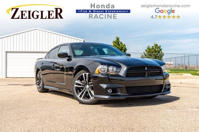 Used 2012 Dodge Charger SRT8 Super Bee w/ Driver Convenience Group II RWD image 1