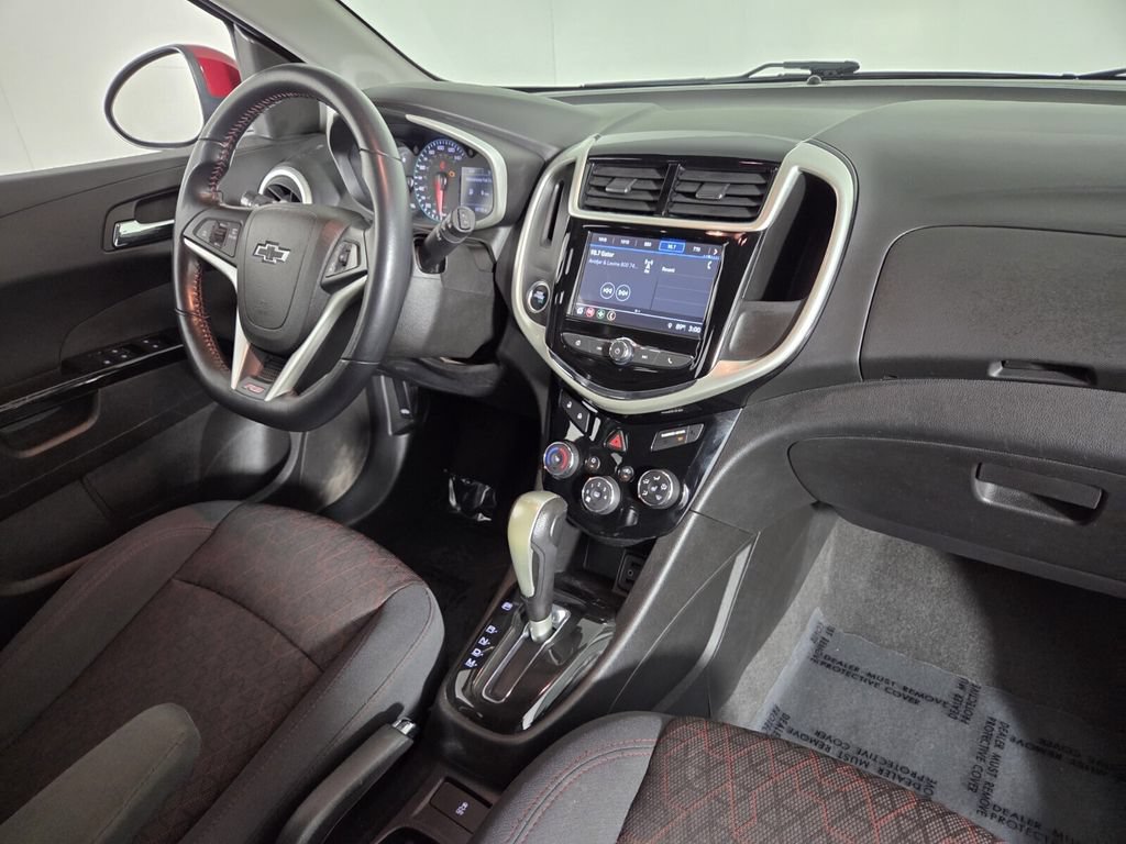Used 2018 Chevrolet Sonic LT w/ Convenience Package FWD image 38