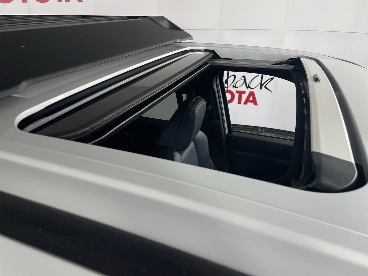 New 2026 Toyota 4Runner Platinum image 10