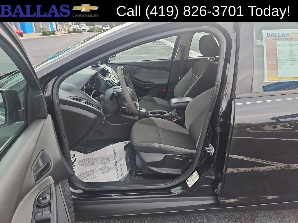 Used 2012 Ford Focus SE FWD image 9