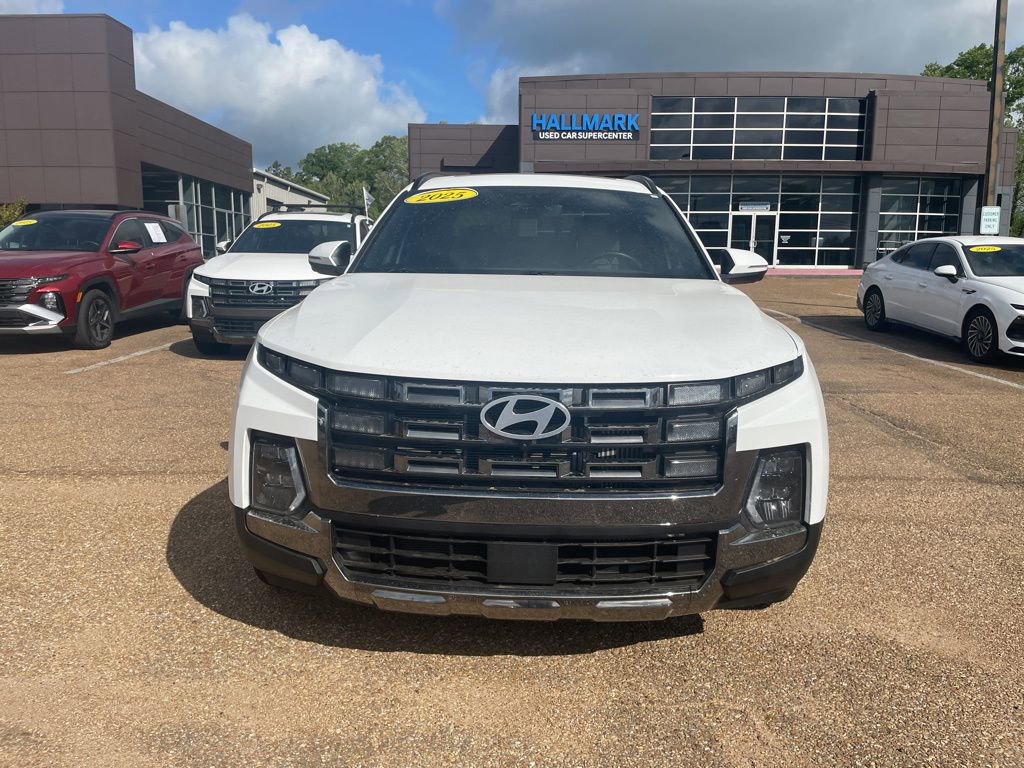 Certified 2025 Hyundai Santa Cruz Limited image 1