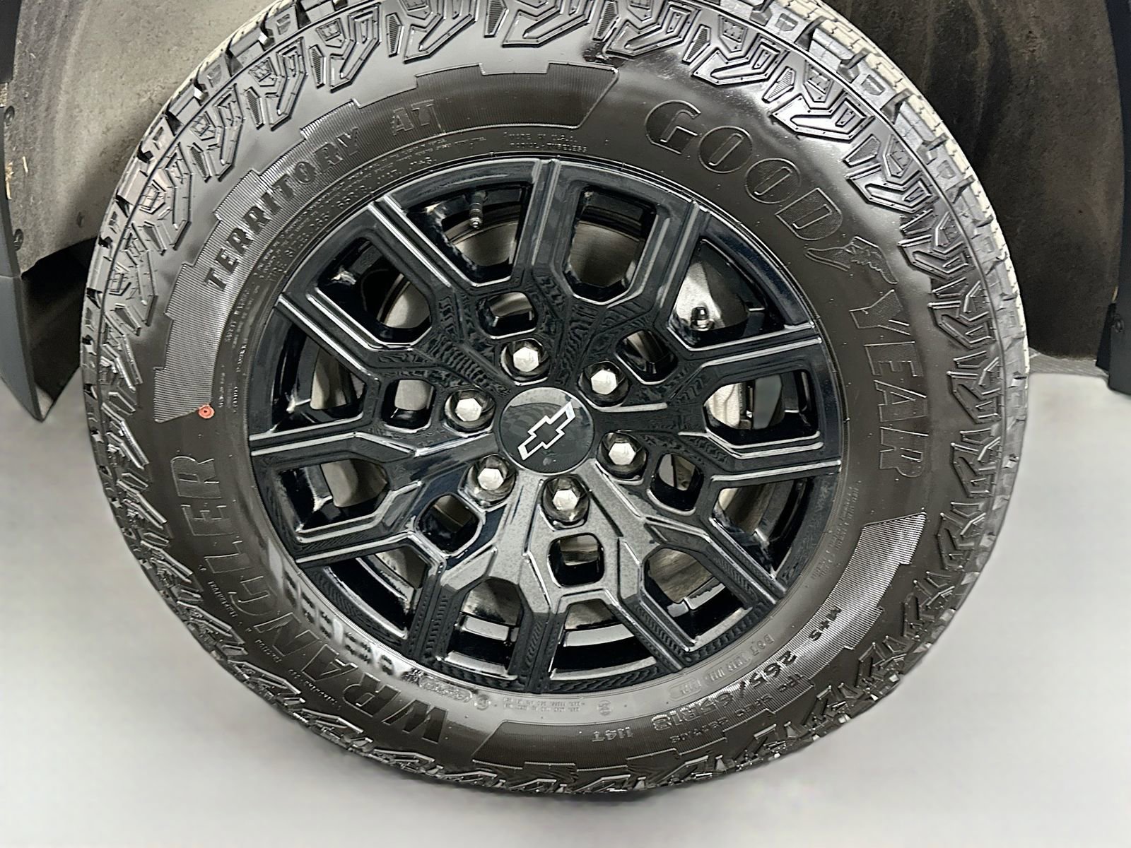 Used 2026 Chevrolet Colorado Trail Boss AWD/4WD image 34