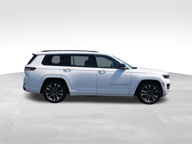 Used 2022 Jeep Grand Cherokee L Overland w/ Luxury Tech Group IV AWD/4WD image 11