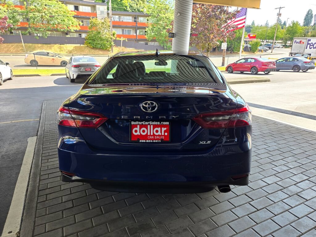 Used 2023 Toyota Camry XLE w/ Cold Weather Package image 6