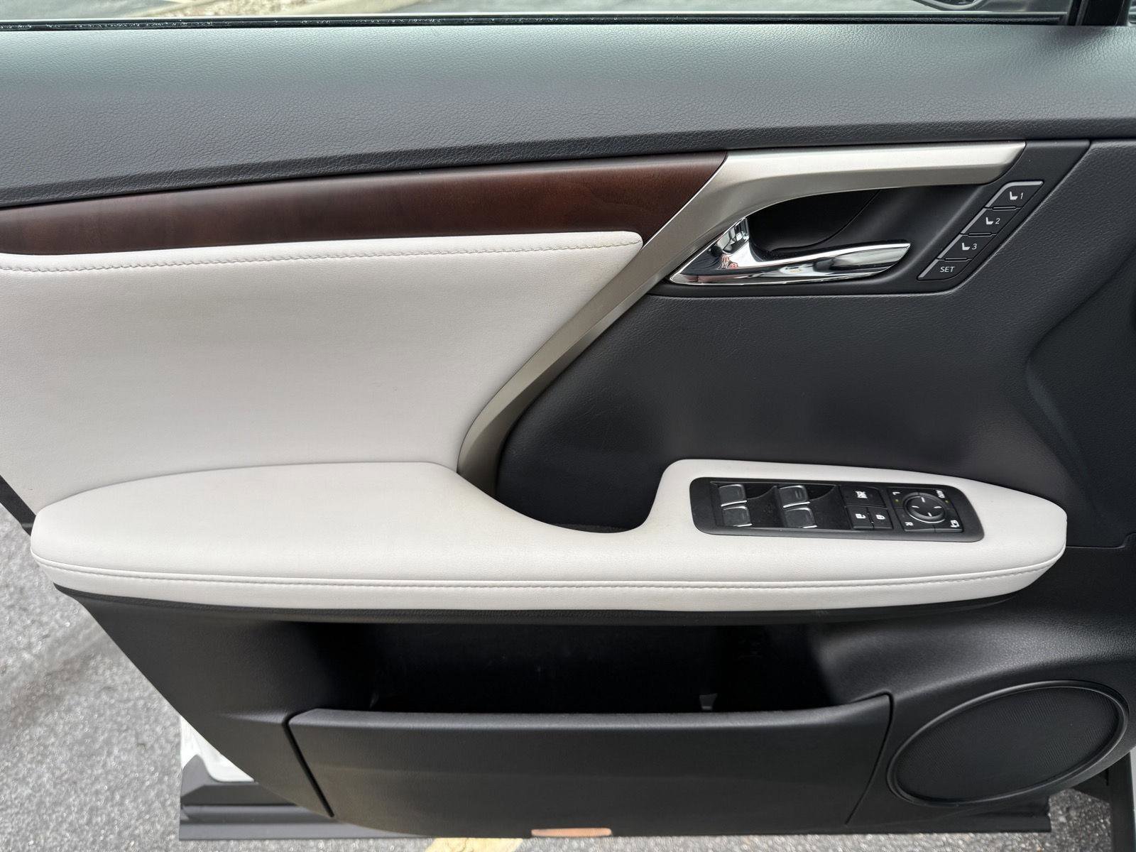 Certified 2021 Lexus RX 350 AWD w/ Premium Package image 9