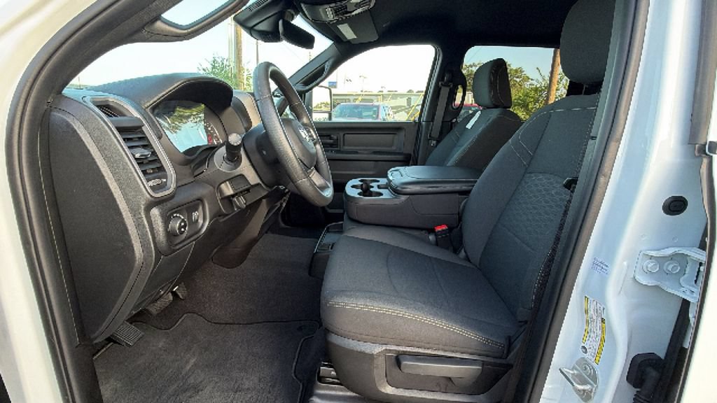 Used 2026 RAM 3500 Tradesman AWD/4WD image 13