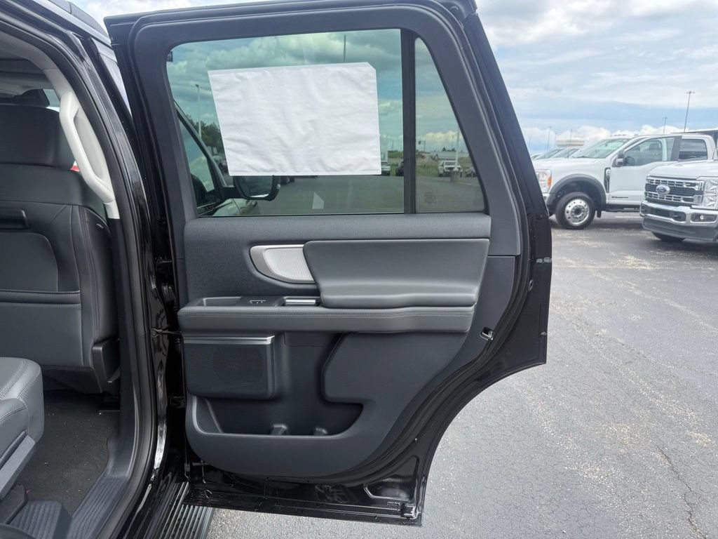 New 2026 Ford Expedition Active AWD/4WD image 56