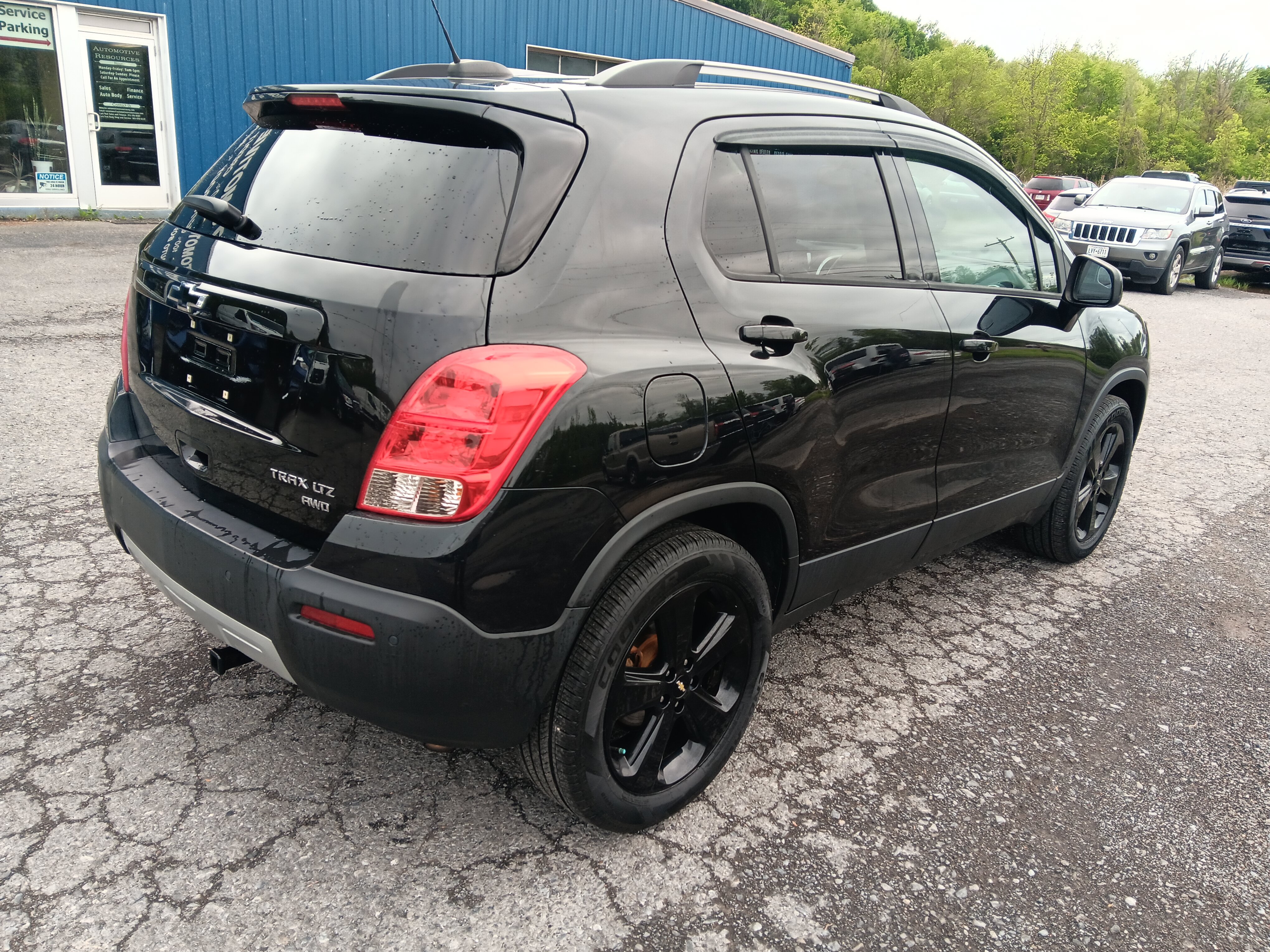 Used 2016 Chevrolet Trax LTZ w/ Midnight Edition AWD/4WD image 5