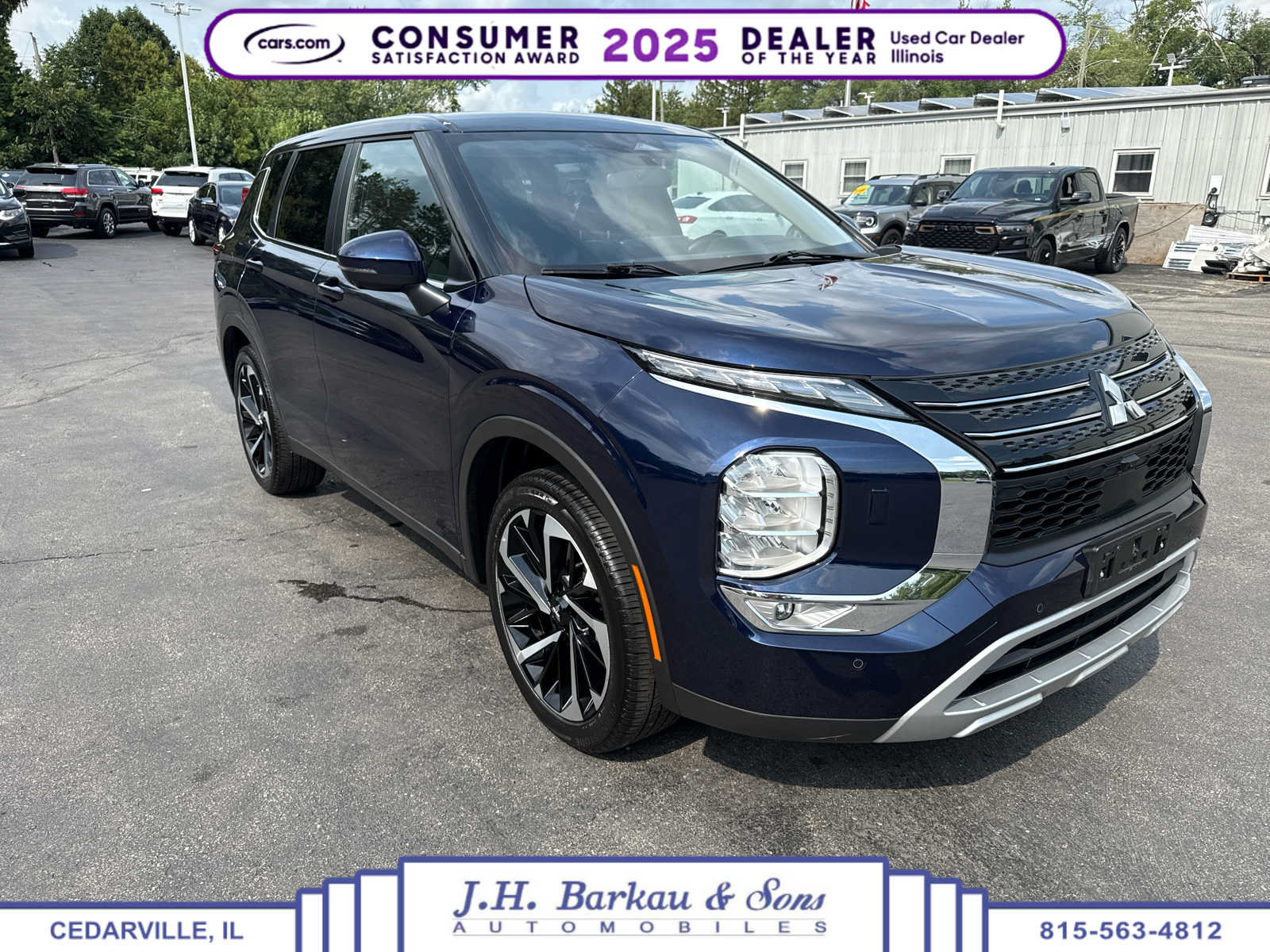 Used 2024 Mitsubishi Outlander SE