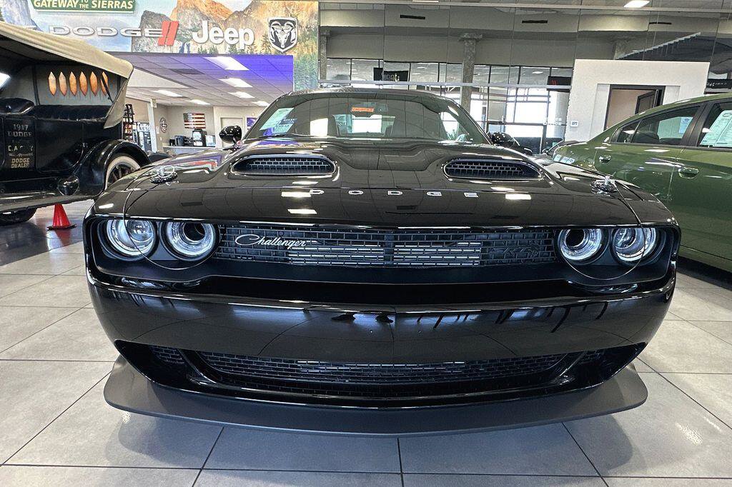New 2023 Dodge Challenger SRT Hellcat Redeye RWD image 6