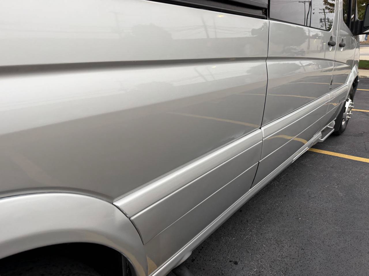 Used 2012 Mercedes-Benz Sprinter 3500 image 21