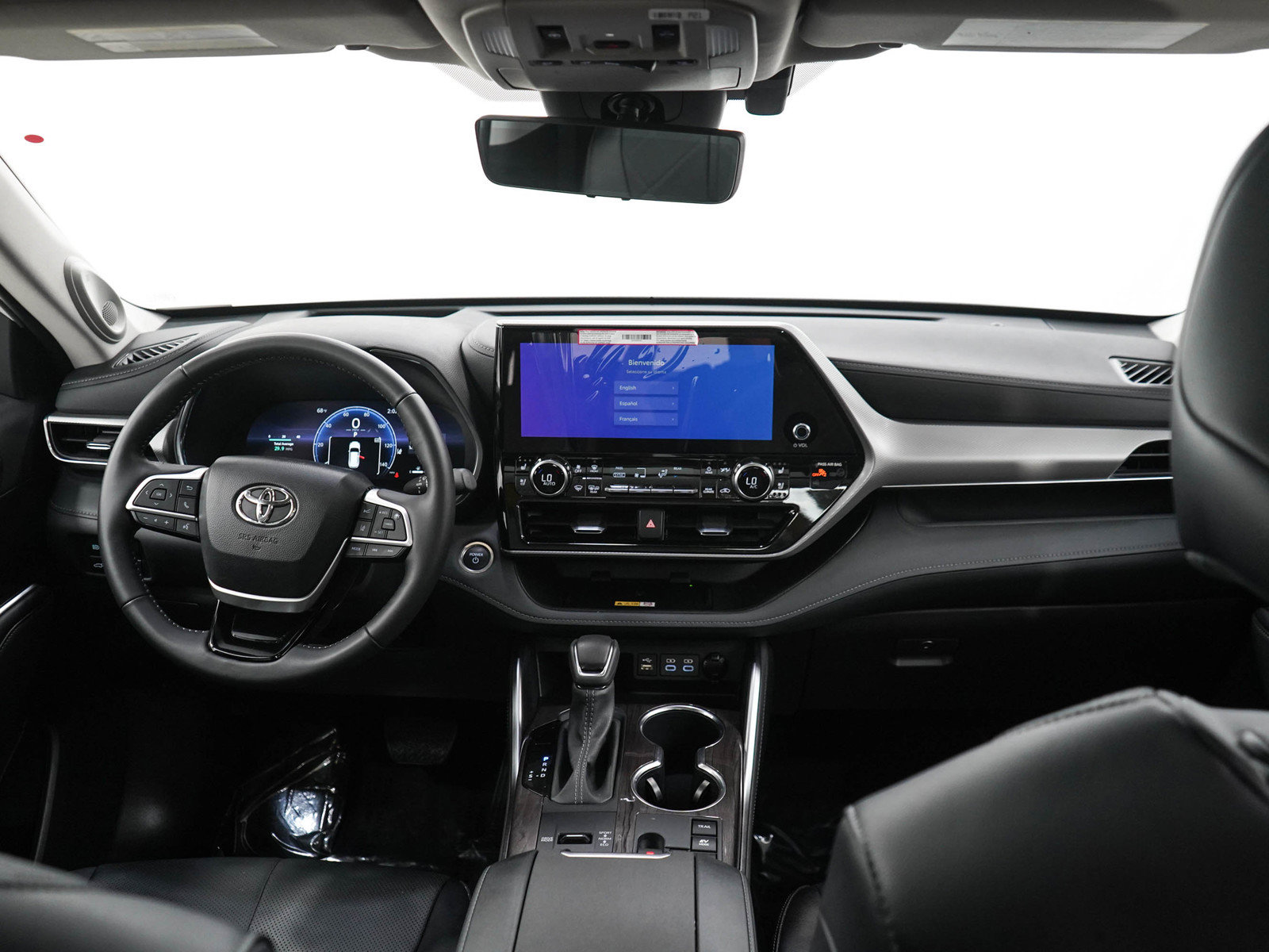Used 2025 Toyota Highlander Platinum AWD/4WD image 13