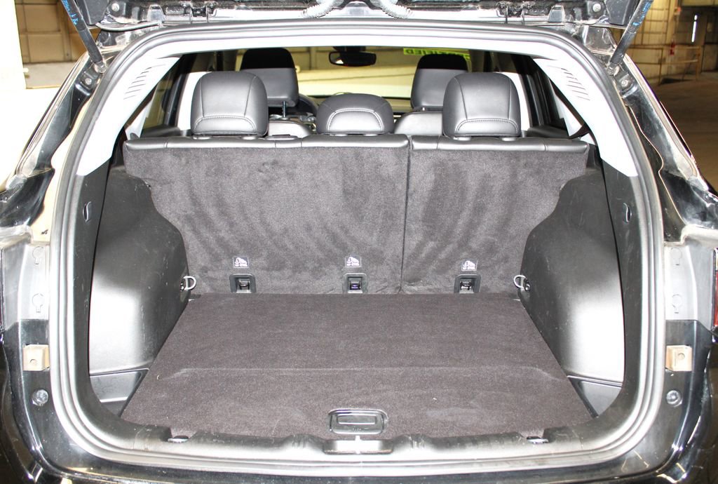 Used 2022 Jeep Compass Latitude image 32