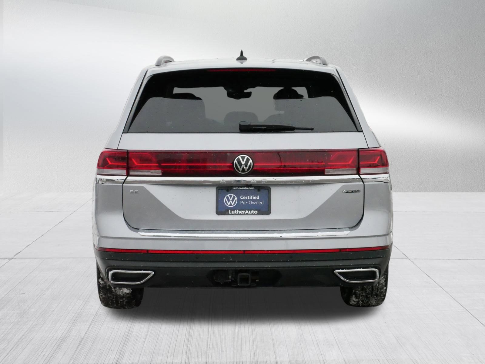 Certified 2025 Volkswagen Atlas SE image 6