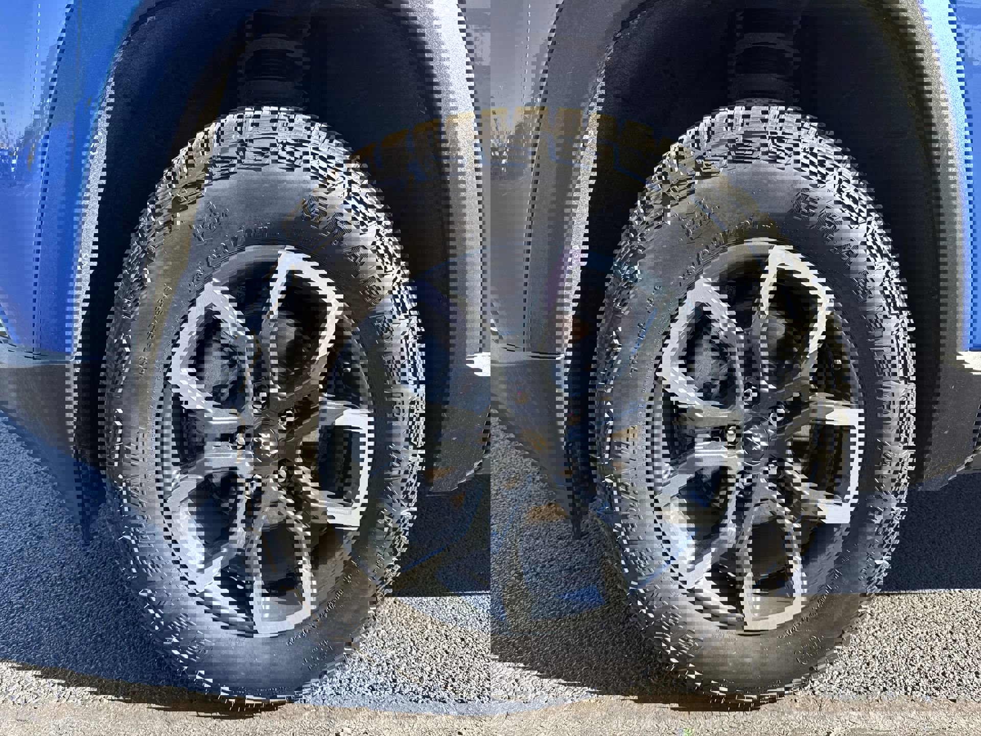 Used 2025 Chevrolet Equinox ACTIV w/ Safety and Technology Package image 10