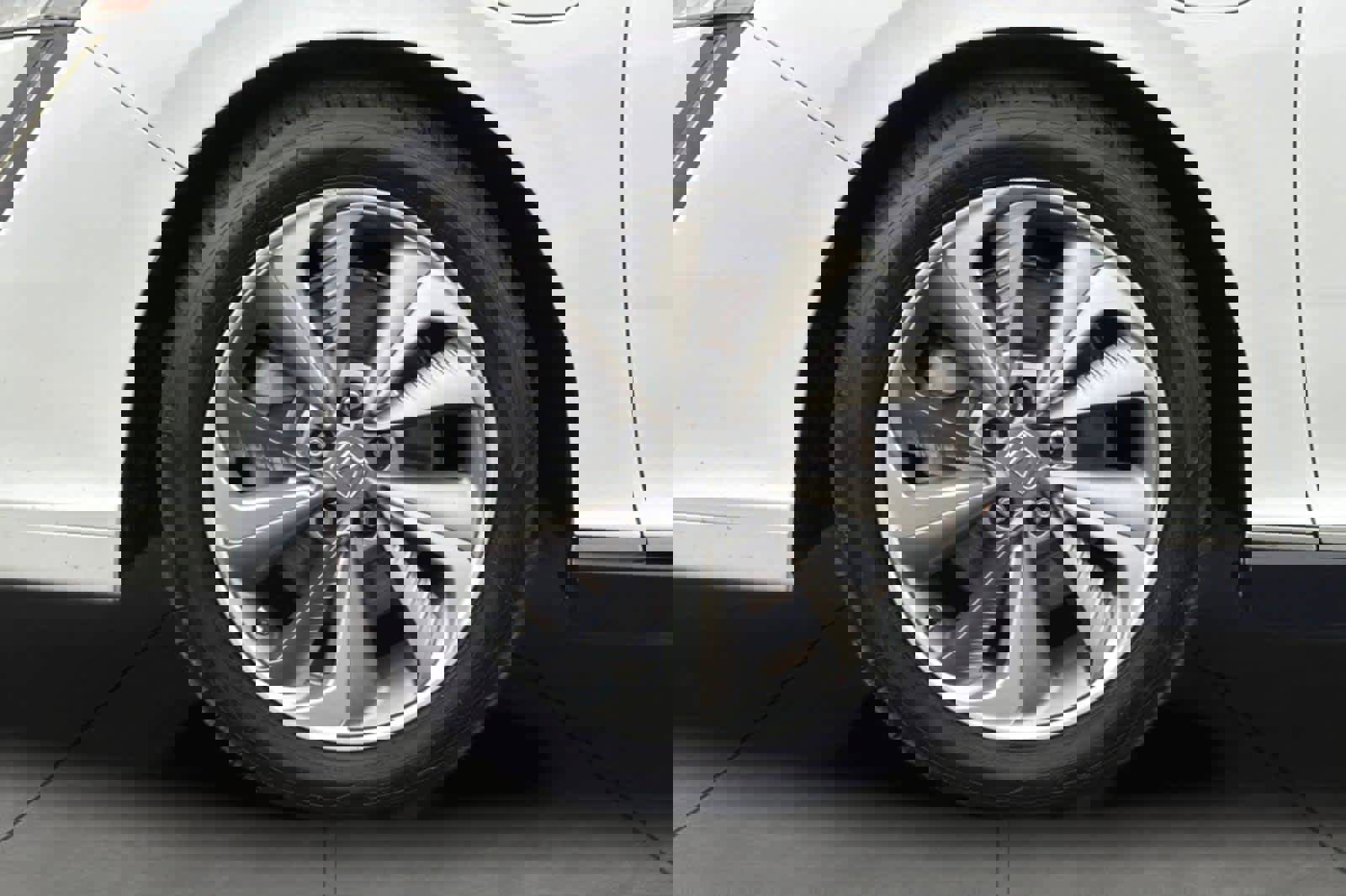 Used 2018 Honda Clarity Touring image 11