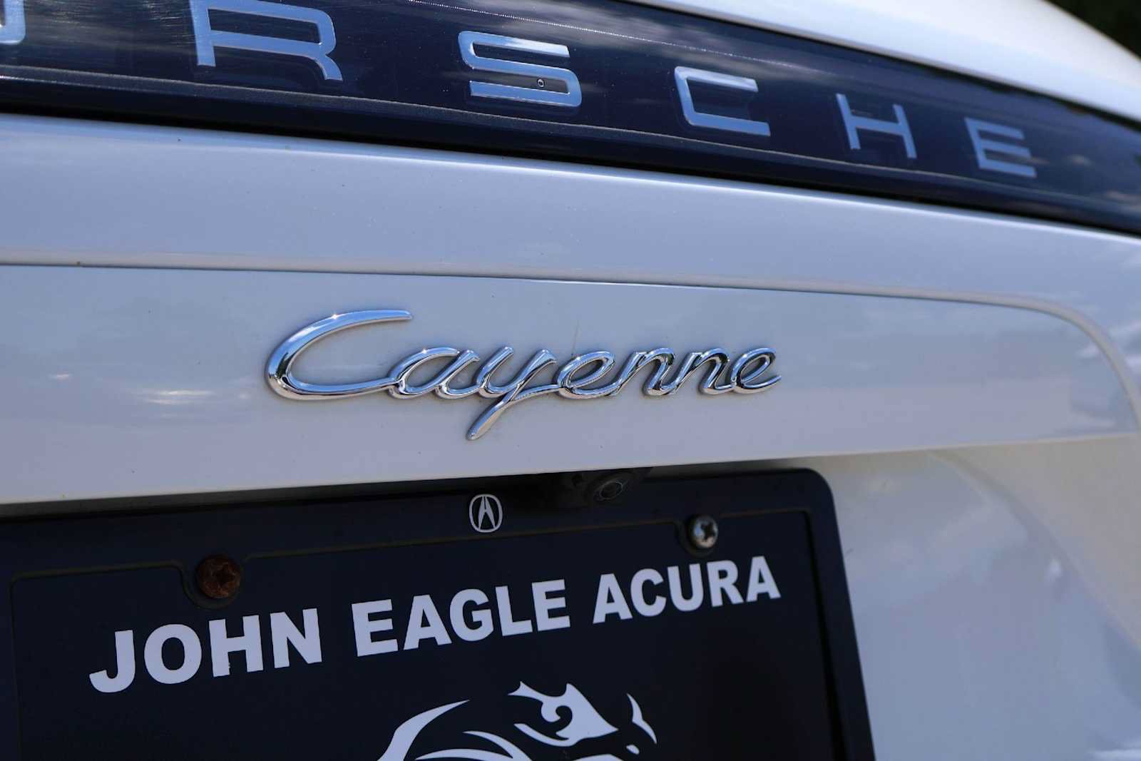 Used 2022 Porsche Cayenne AWD/4WD image 7