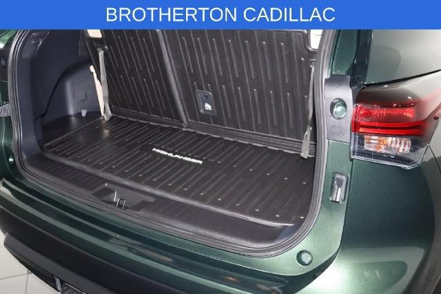 Used 2025 Toyota Highlander XLE AWD/4WD image 26