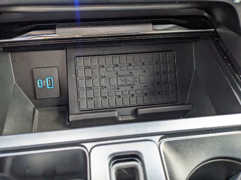 Used 2024 Ford F150 Lariat w/ Equipment Group 502A High image 39