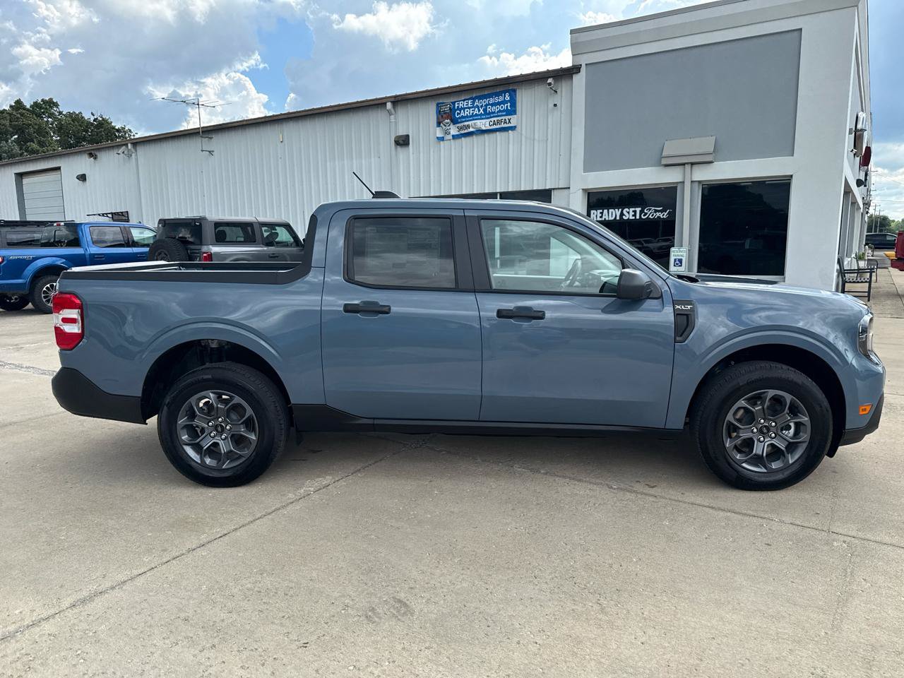 New 2026 Ford Maverick XLT w/ Equipment Group 301A AWD/4WD image 5